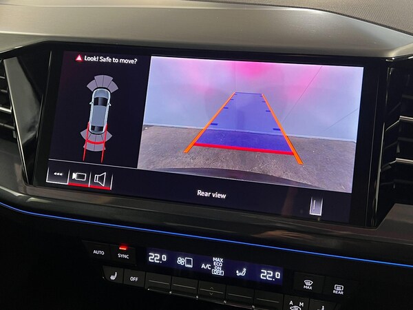 Used Audi Q4 e-tron 2024 for sale - 75311757: Photo 31