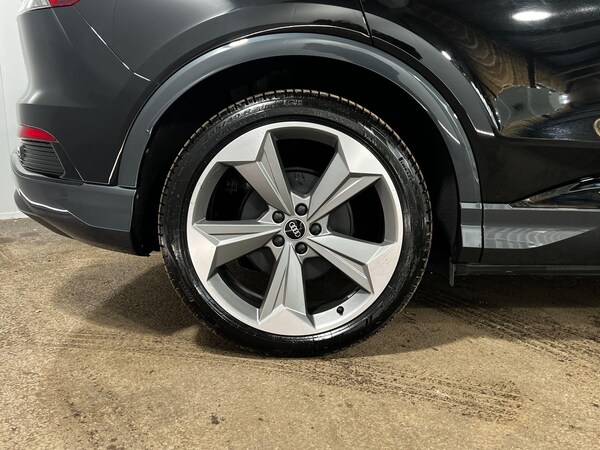 Used Audi Q4 e-tron 2024 for sale - 75311757: Photo 34