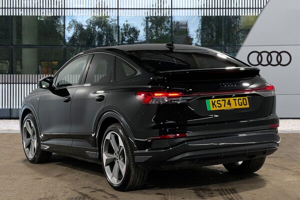 Used Audi Q4 e-tron 2024 for sale - 75311757: Photo 4
