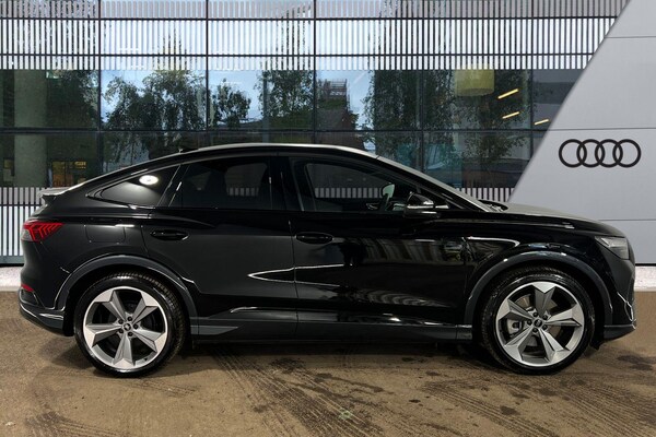 Used Audi Q4 e-tron 2024 for sale - 75311757: Photo 5
