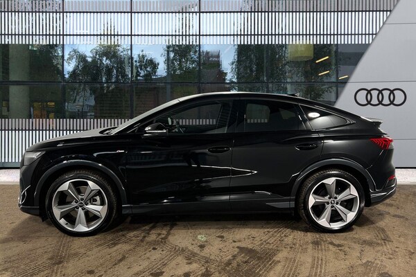 Used Audi Q4 e-tron 2024 for sale - 75311757: Photo 6