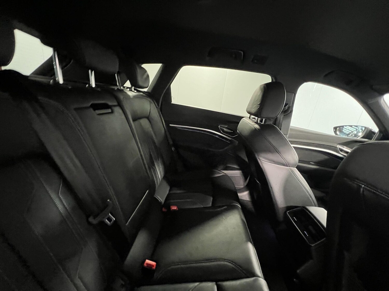 Used Audi Q8 2023 for sale - 77479203: Photo 15