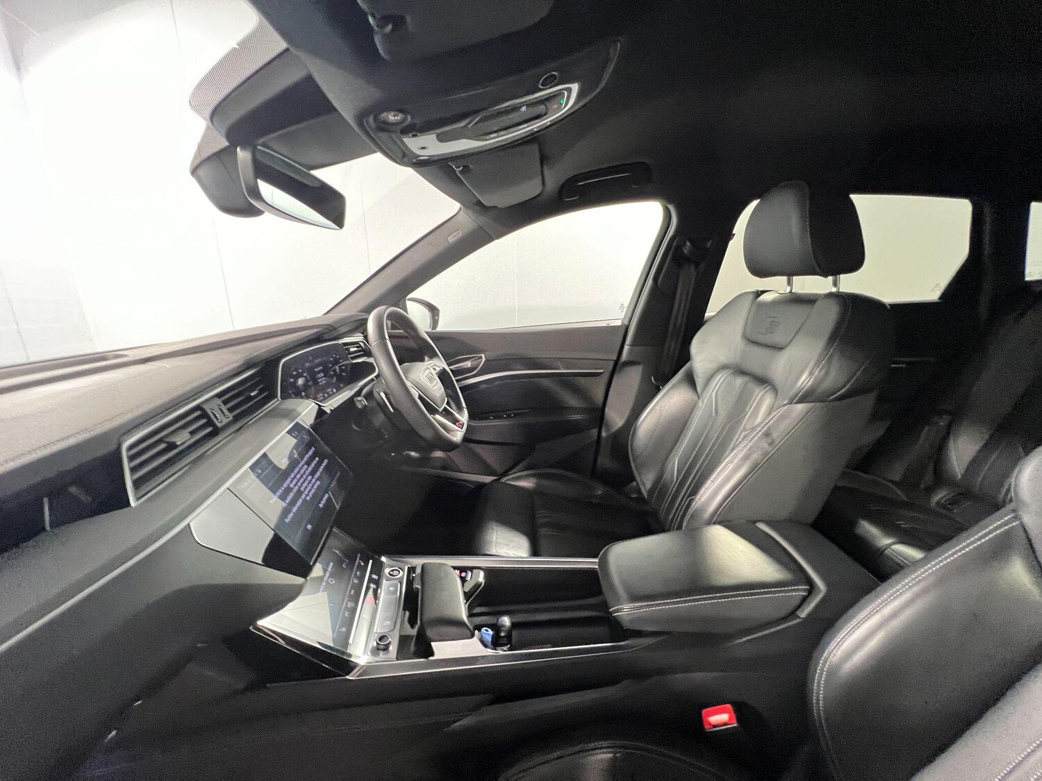 Used Audi Q8 2023 for sale - 77479203: Photo 18