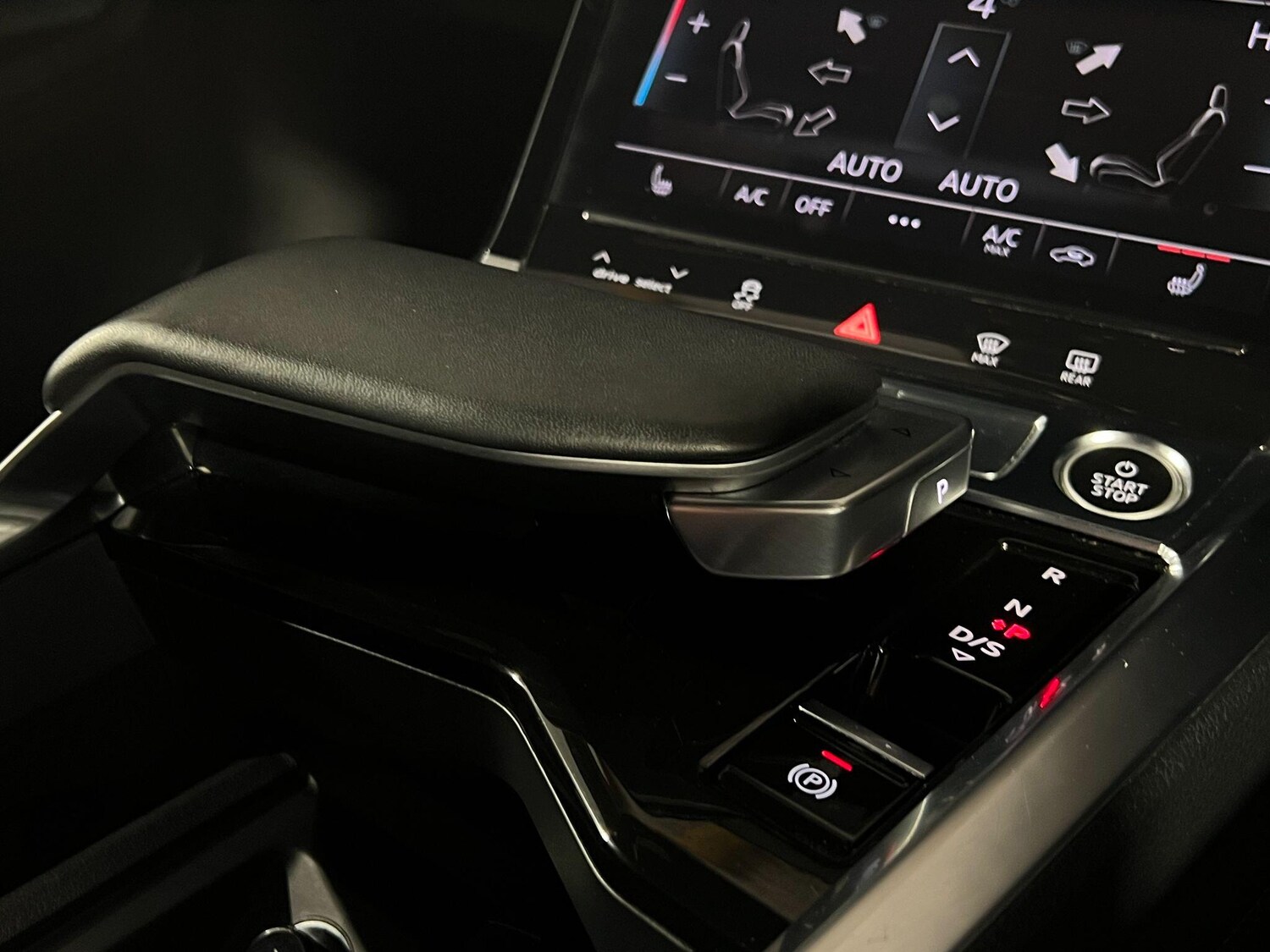 Used Audi Q8 2023 for sale - 77479203: Photo 28