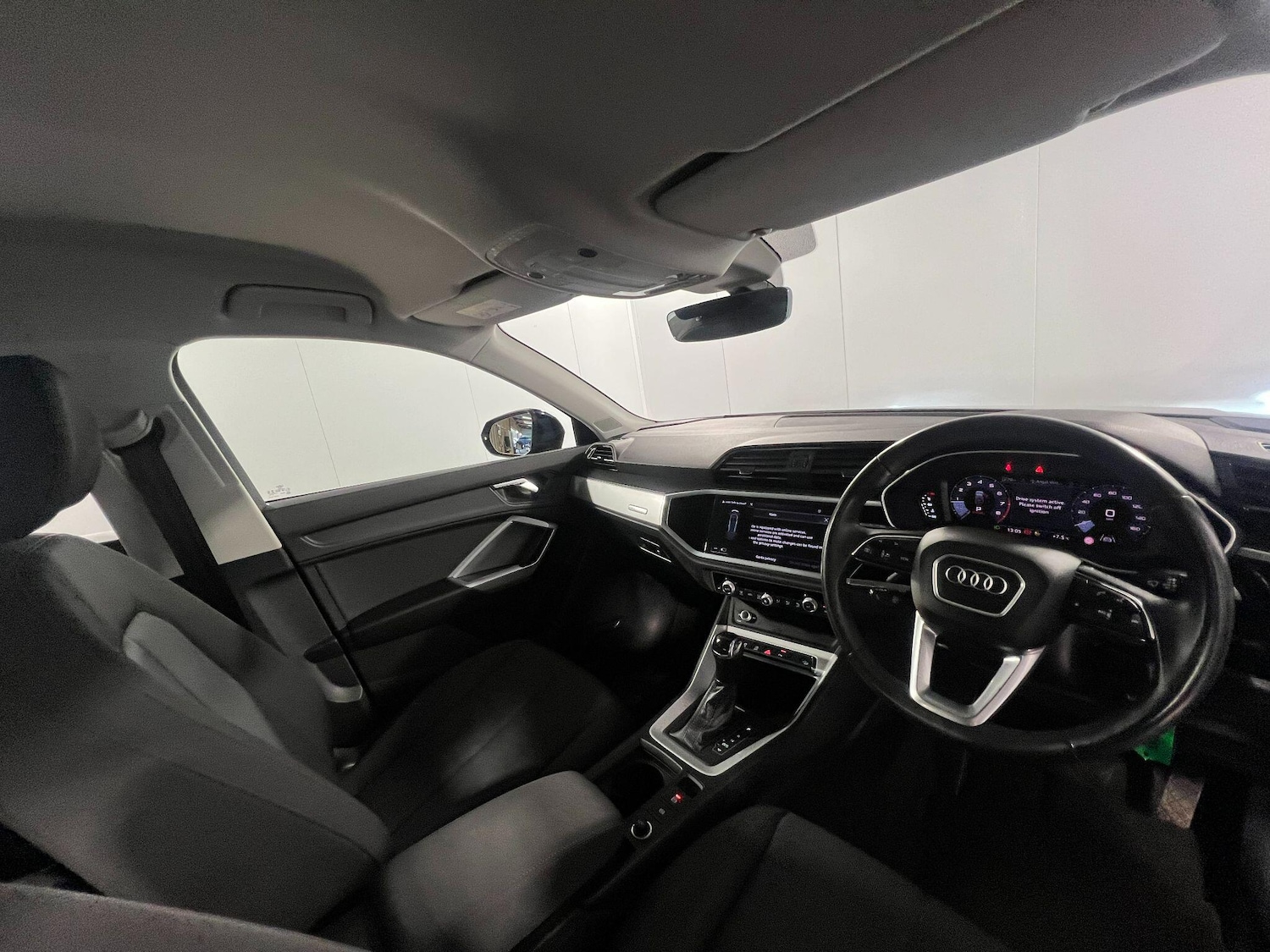 Used Audi Q3 2022 for sale - 77395823: Photo 10