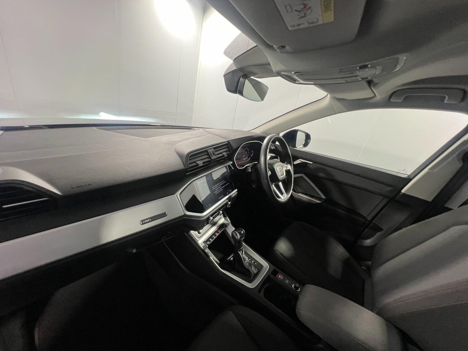 Used Audi Q3 2022 for sale - 77395823: Photo 11