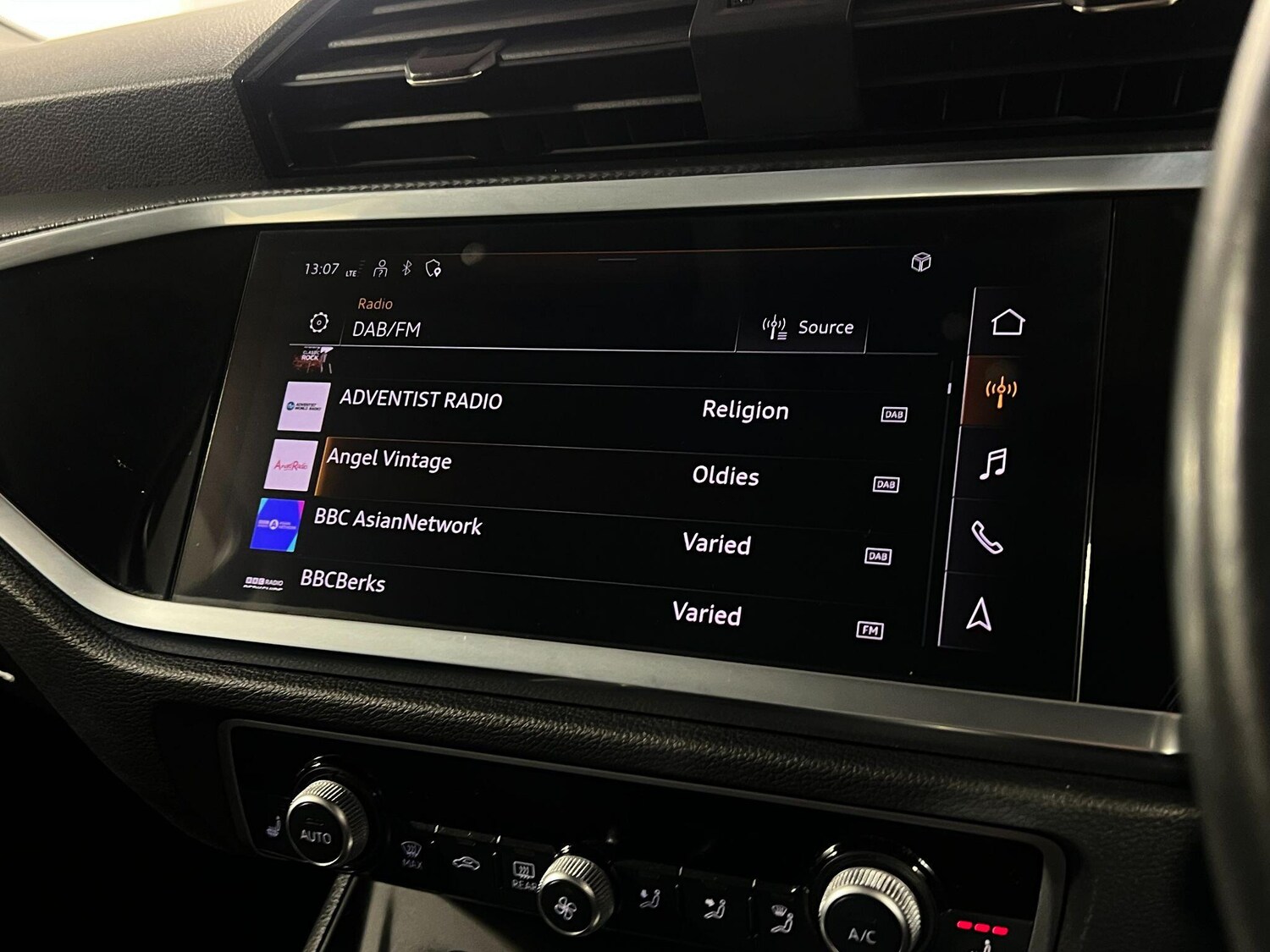 Used Audi Q3 2022 for sale - 77395823: Photo 33