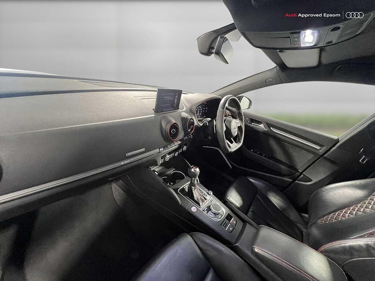 Used Audi RS3 2018 for sale - 76562401: Photo 13