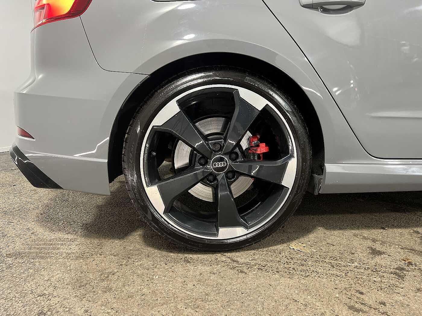 Used Audi RS3 2018 for sale - 76562401: Photo 15