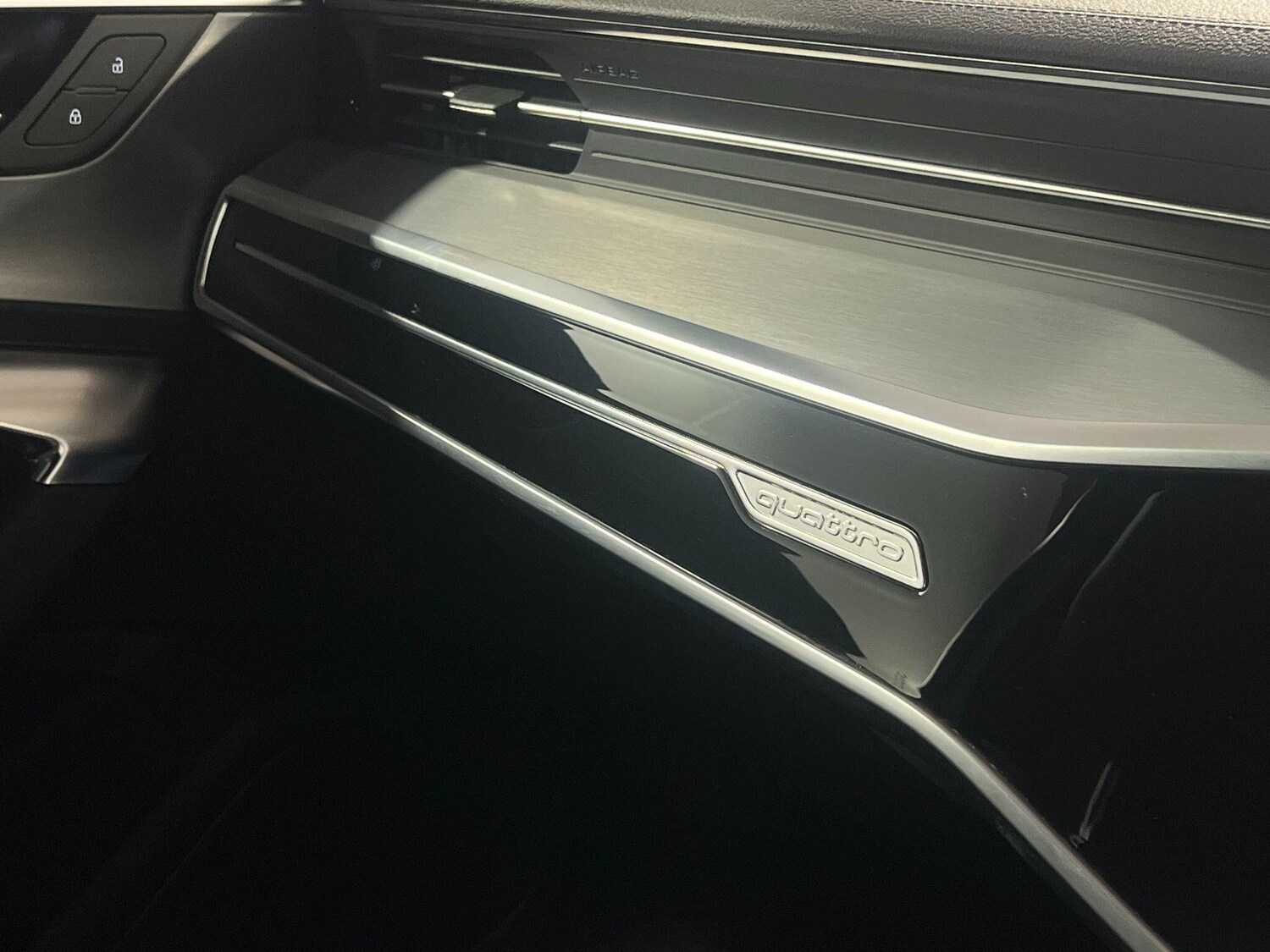 Used Audi A6 2019 for sale - 77549933: Photo 33