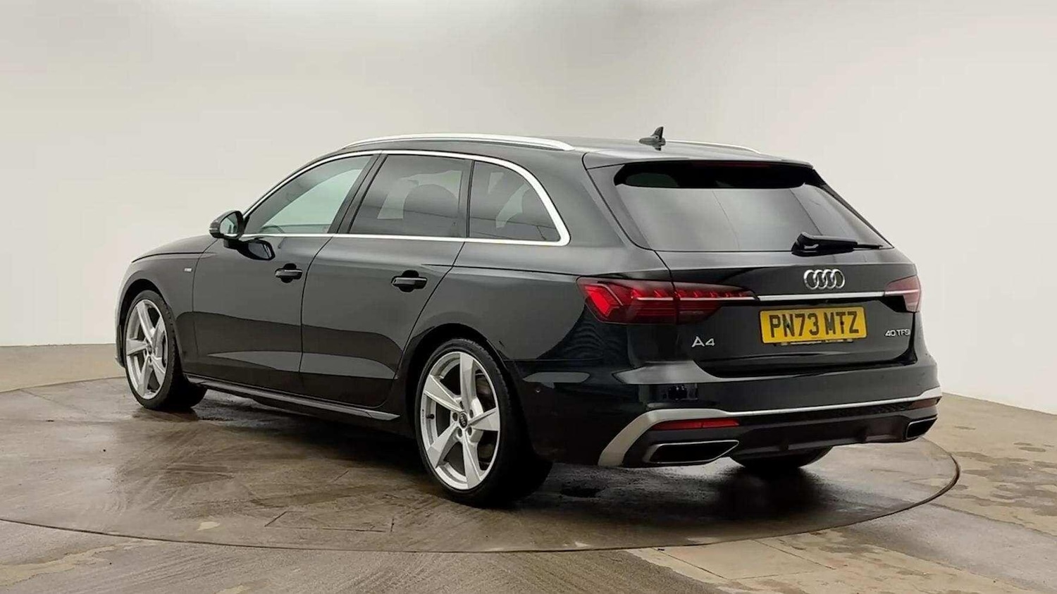 Used Audi A4 Avant for sale - 77279852: Photo 2