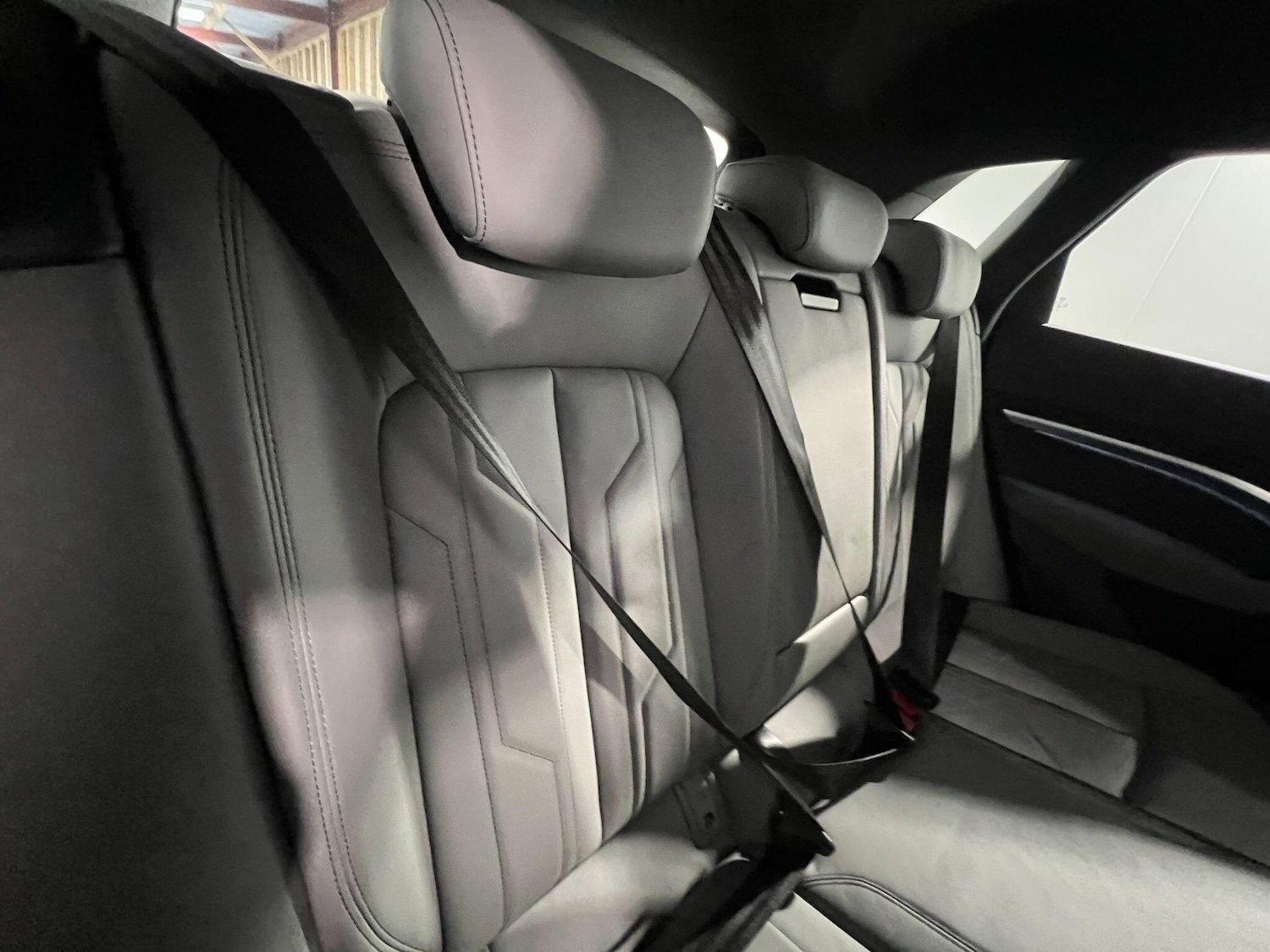 Used Audi Q8 e-tron 2023 for sale - 76283116: Photo 15