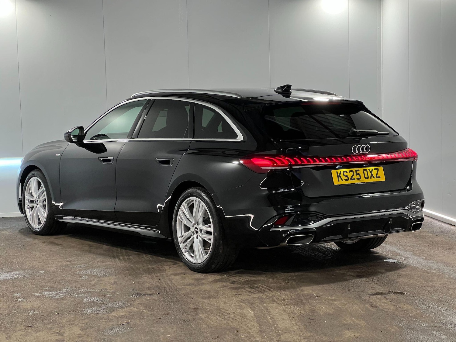 Used Audi A5 2025 for sale - 77455877: Photo 3