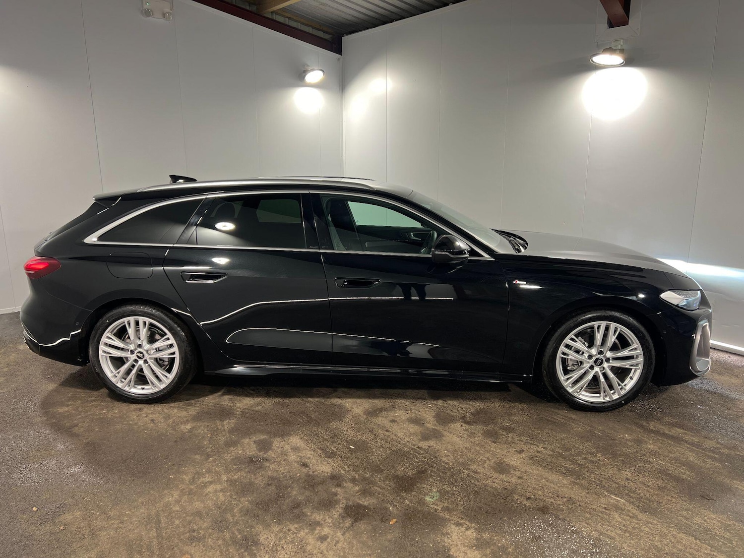 Used Audi A5 2025 for sale - 77455877: Photo 9