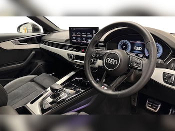 Used Audi A4 2023 for sale - 77838470: Photo