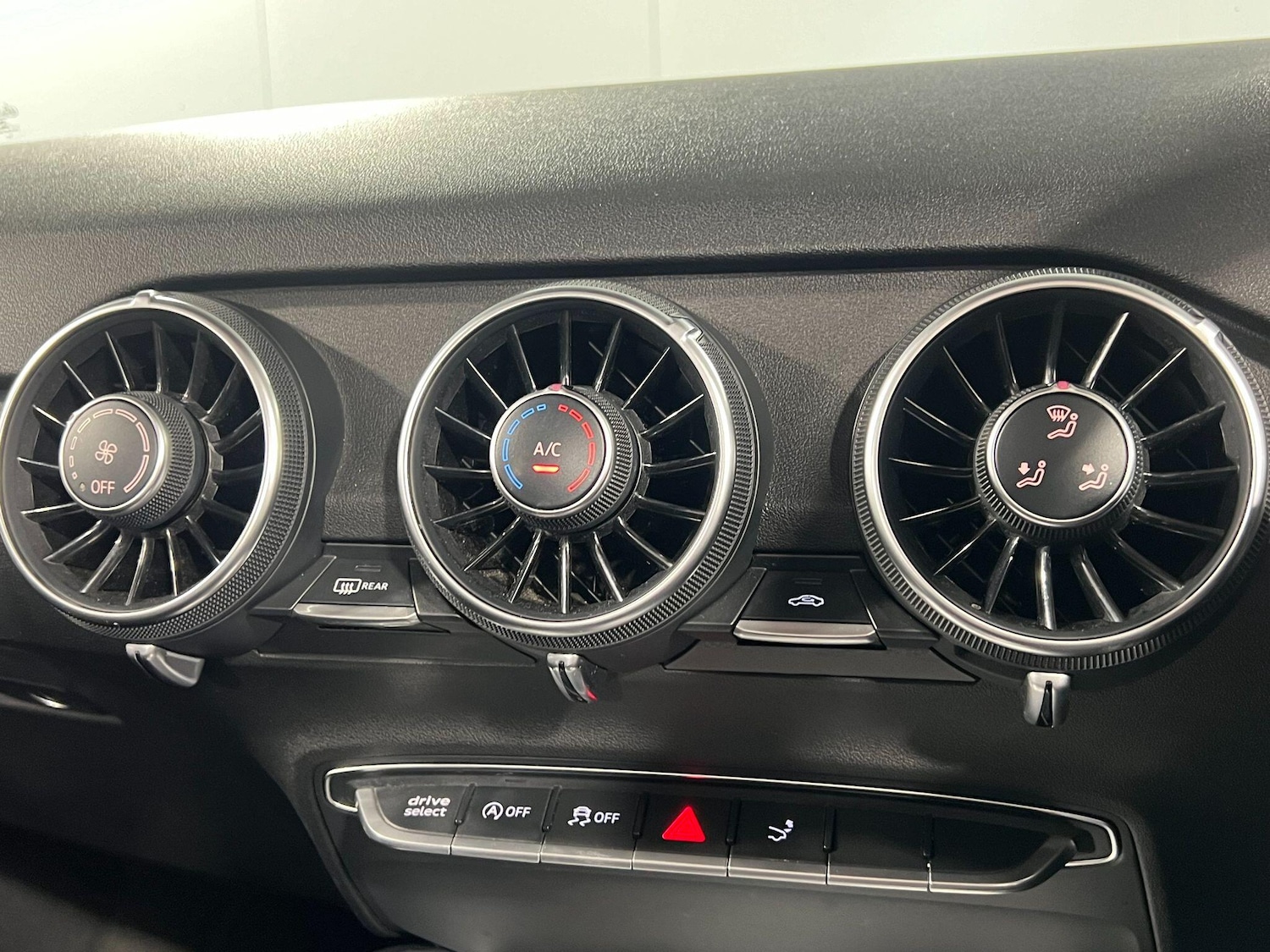 Used Audi TT 2019 for sale - 77710180: Photo 22