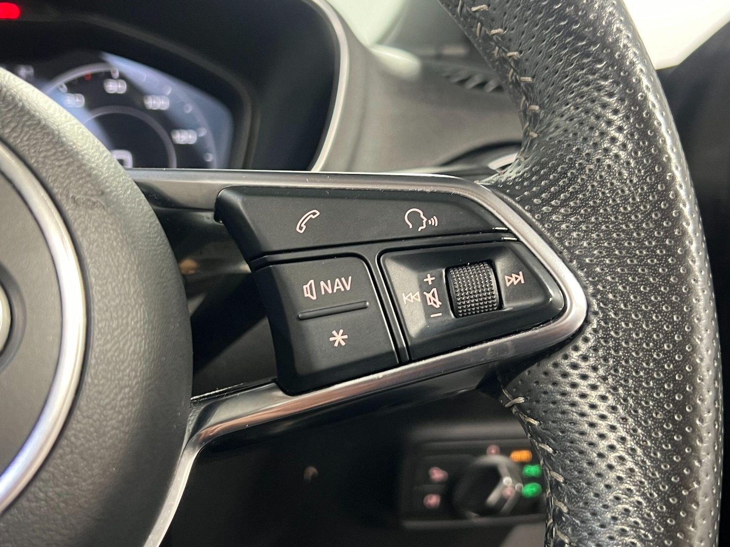 Used Audi TT 2019 for sale - 77710180: Photo 28