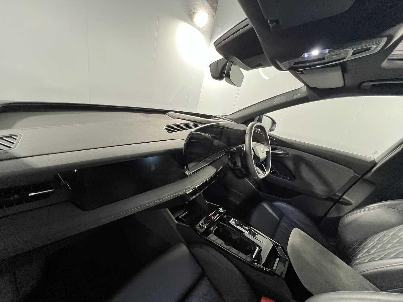 Used Audi Q6 e-tron 2024 for sale - 76425459: Photo 18