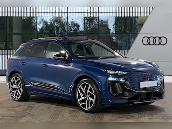 2024 (24) - Q6 SUV Launch Edition e-tron quattro 285,00 kW 5-Door