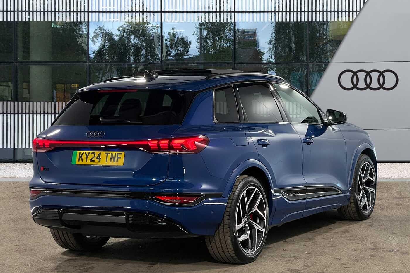 Used Audi Q6 e-tron 2024 for sale - 76425459: Photo 3