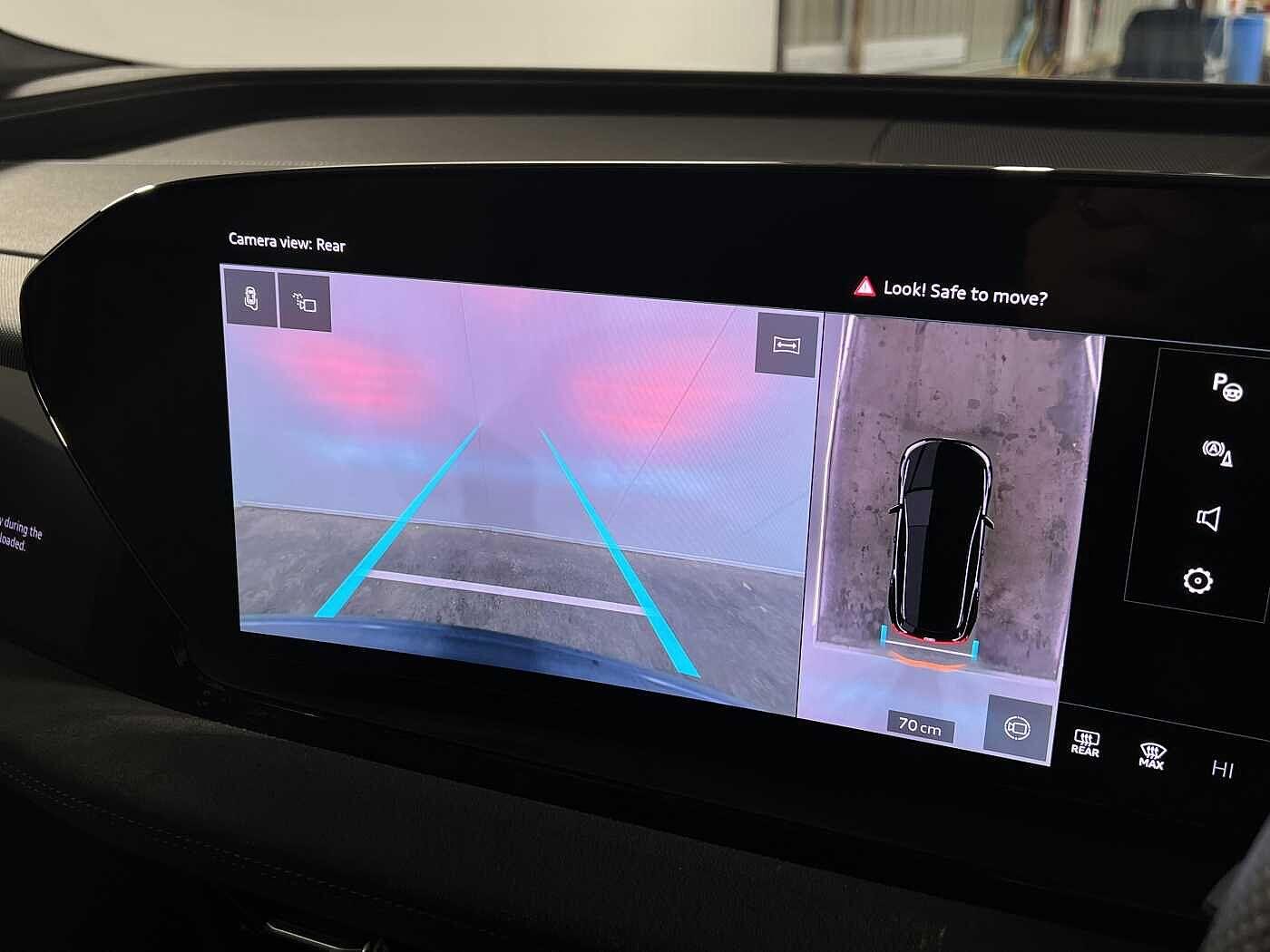 Used Audi Q6 e-tron 2024 for sale - 76425459: Photo 35