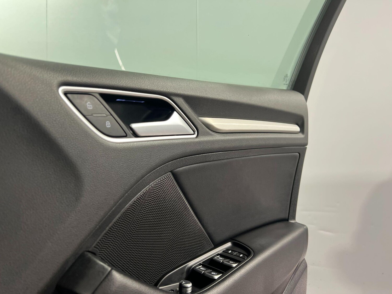 Used Audi S3 for sale - 77754156: Photo 28