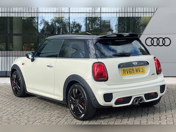 Used MINI Hatch 2019 for sale - 75808624: Photo