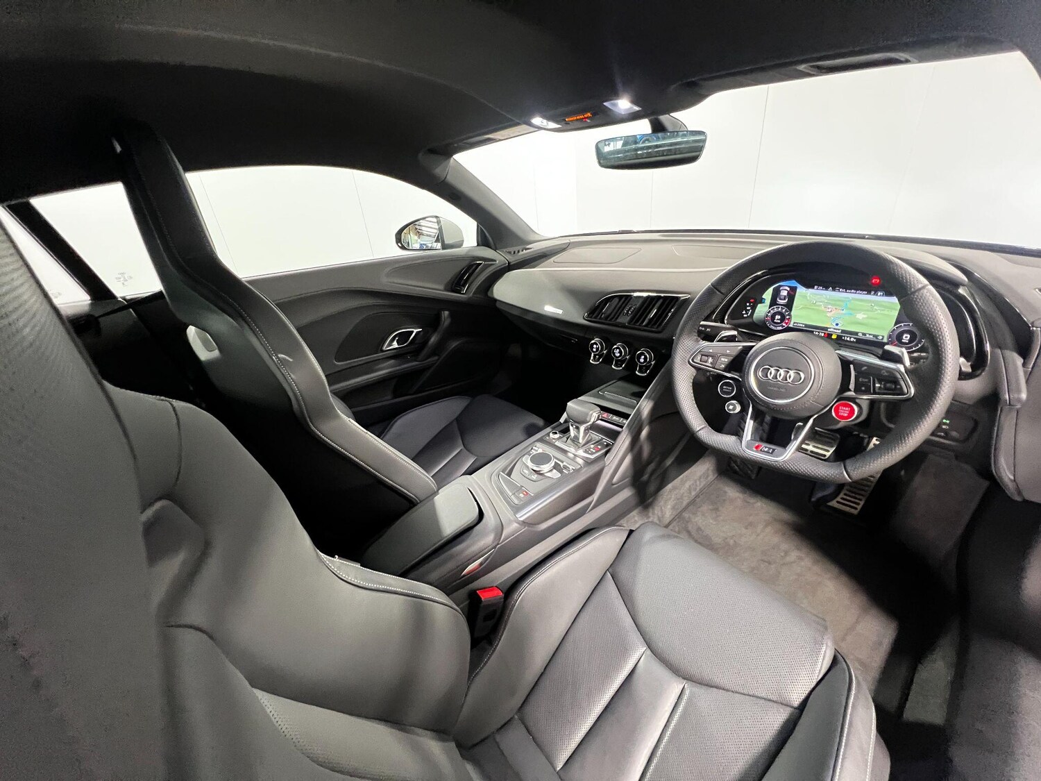 Used Audi R8 2023 for sale - 76562448: Photo 11