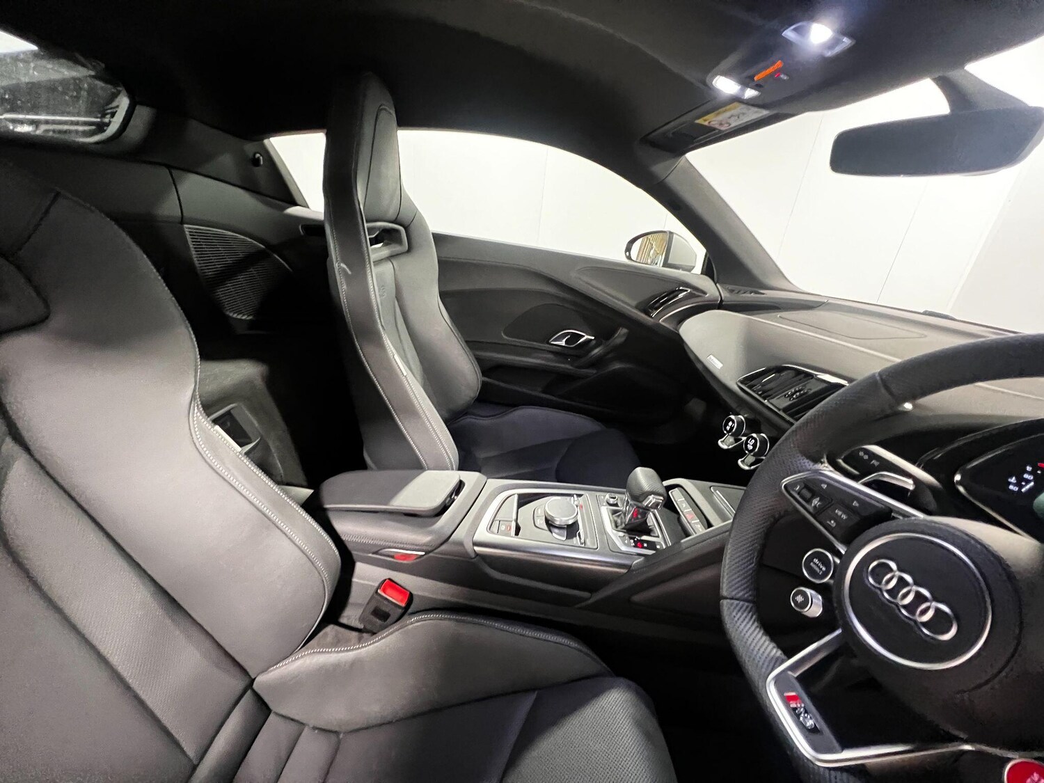 Used Audi R8 2023 for sale - 76562448: Photo 12