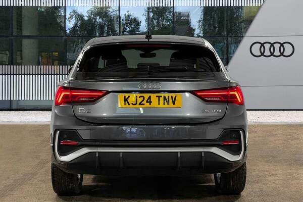 Used Audi Q3 2024 for sale - 75311736: Photo 11