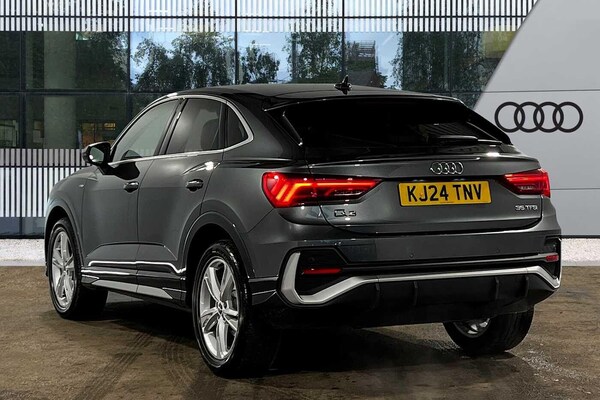 Used Audi Q3 2024 for sale - 75311736: Photo 3
