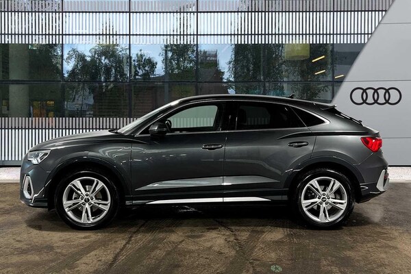 Used Audi Q3 2024 for sale - 75311736: Photo 9