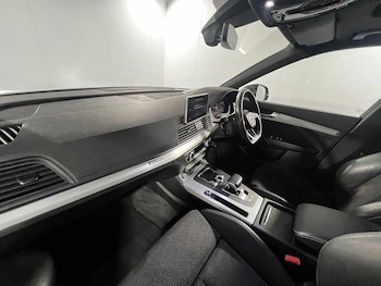 Used Audi Q5 2019 for sale - 75624040: Photo