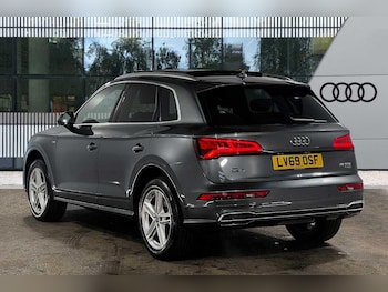 Used Audi Q5 2019 for sale - 75624040: Photo