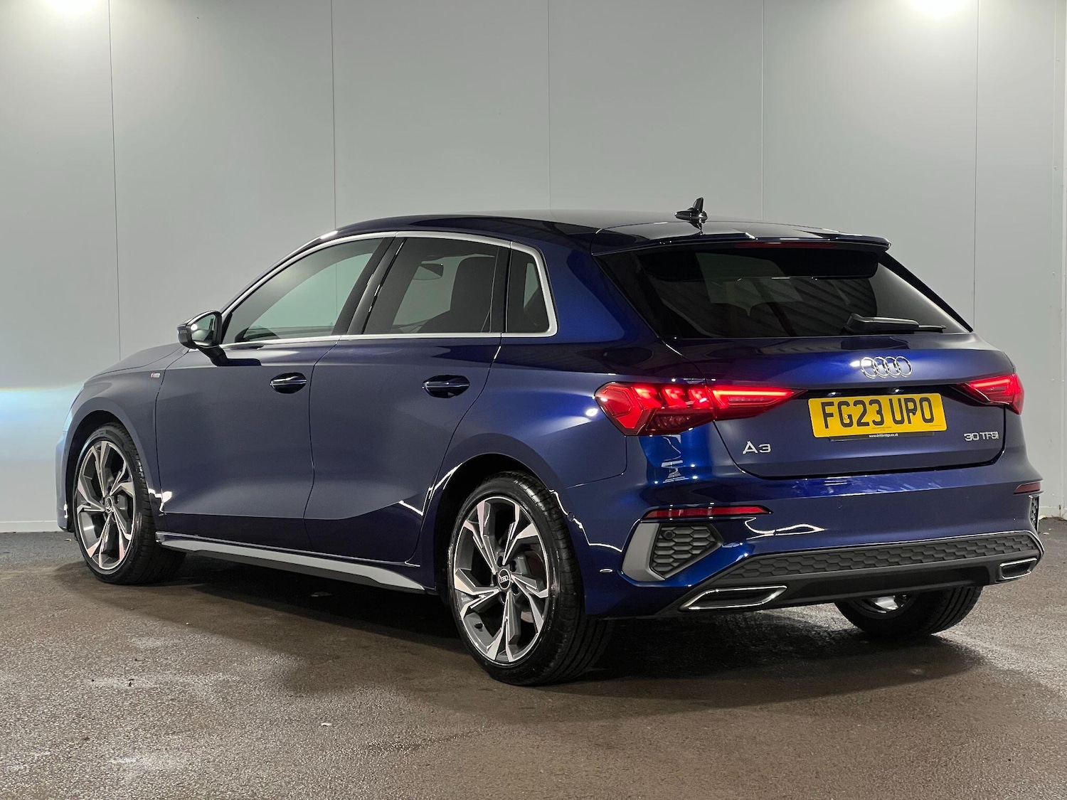 Used Audi A3 for sale - 77671177: Photo 2