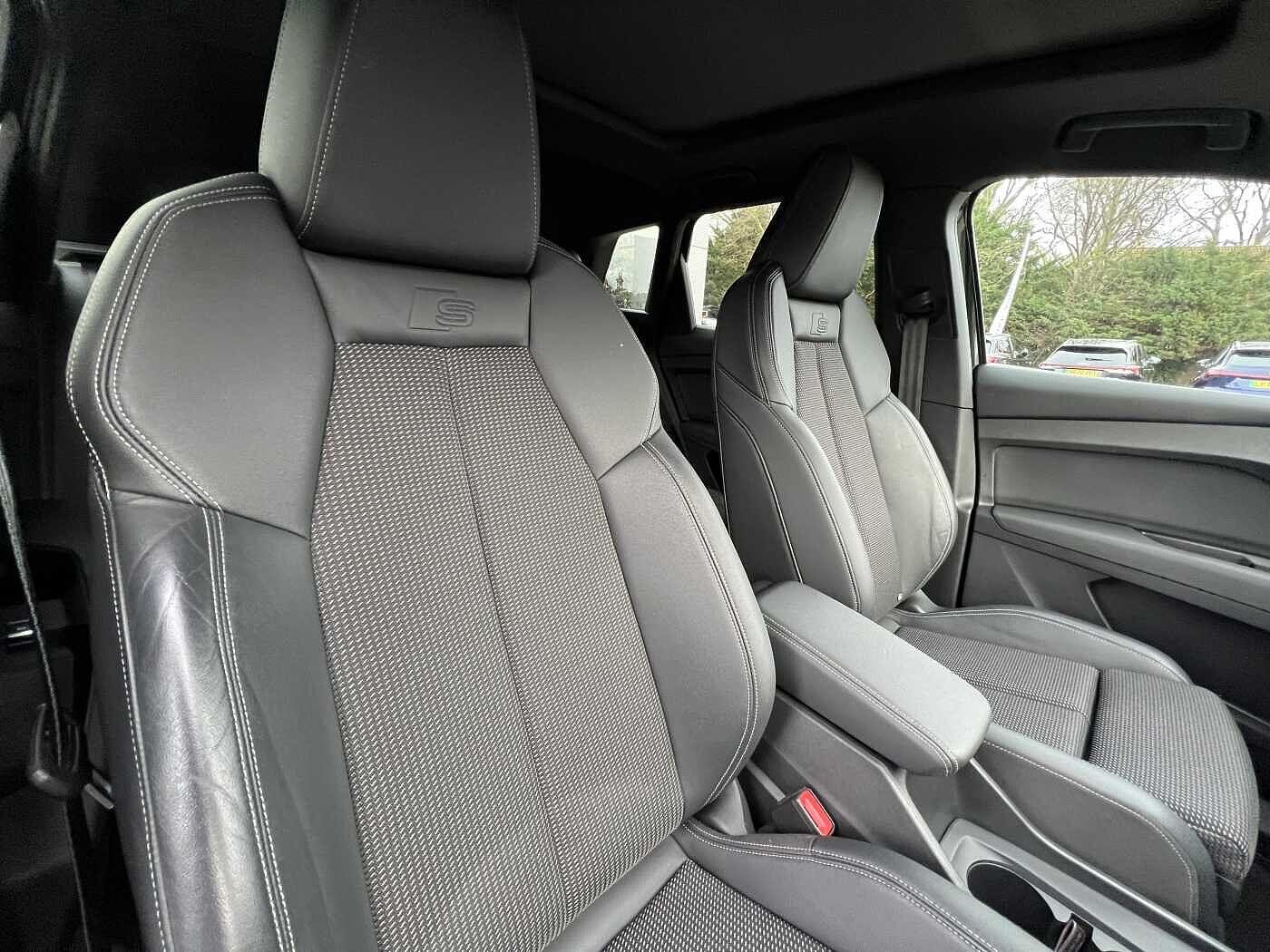 Used Audi Q4 e-tron 2021 for sale - 76759429: Photo 15