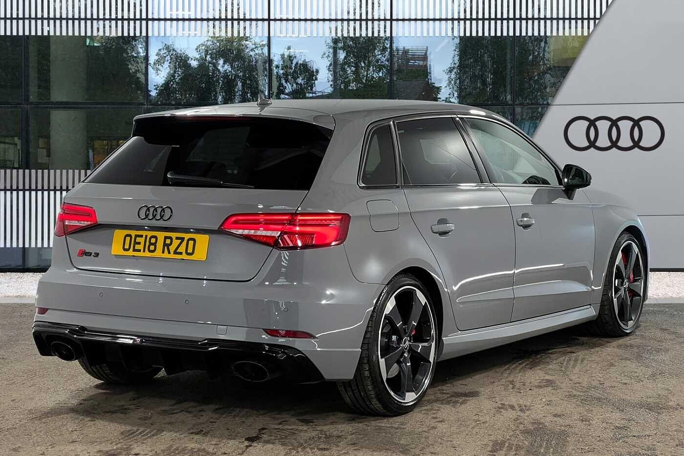 Used Audi RS3 2018 for sale - 76059742: Photo 3