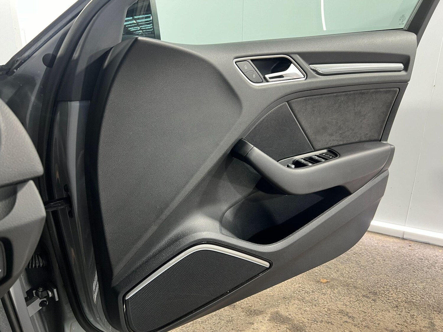 Used Audi RS3 2018 for sale - 76059742: Photo 57