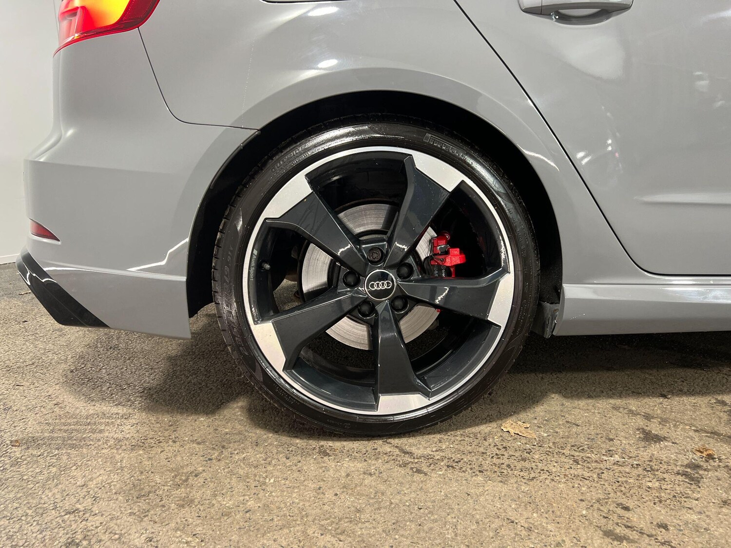 Used Audi RS3 2018 for sale - 76059742: Photo 70
