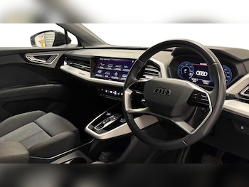 Used Audi Q4 e-tron 2023 for sale - 79169479: Photo