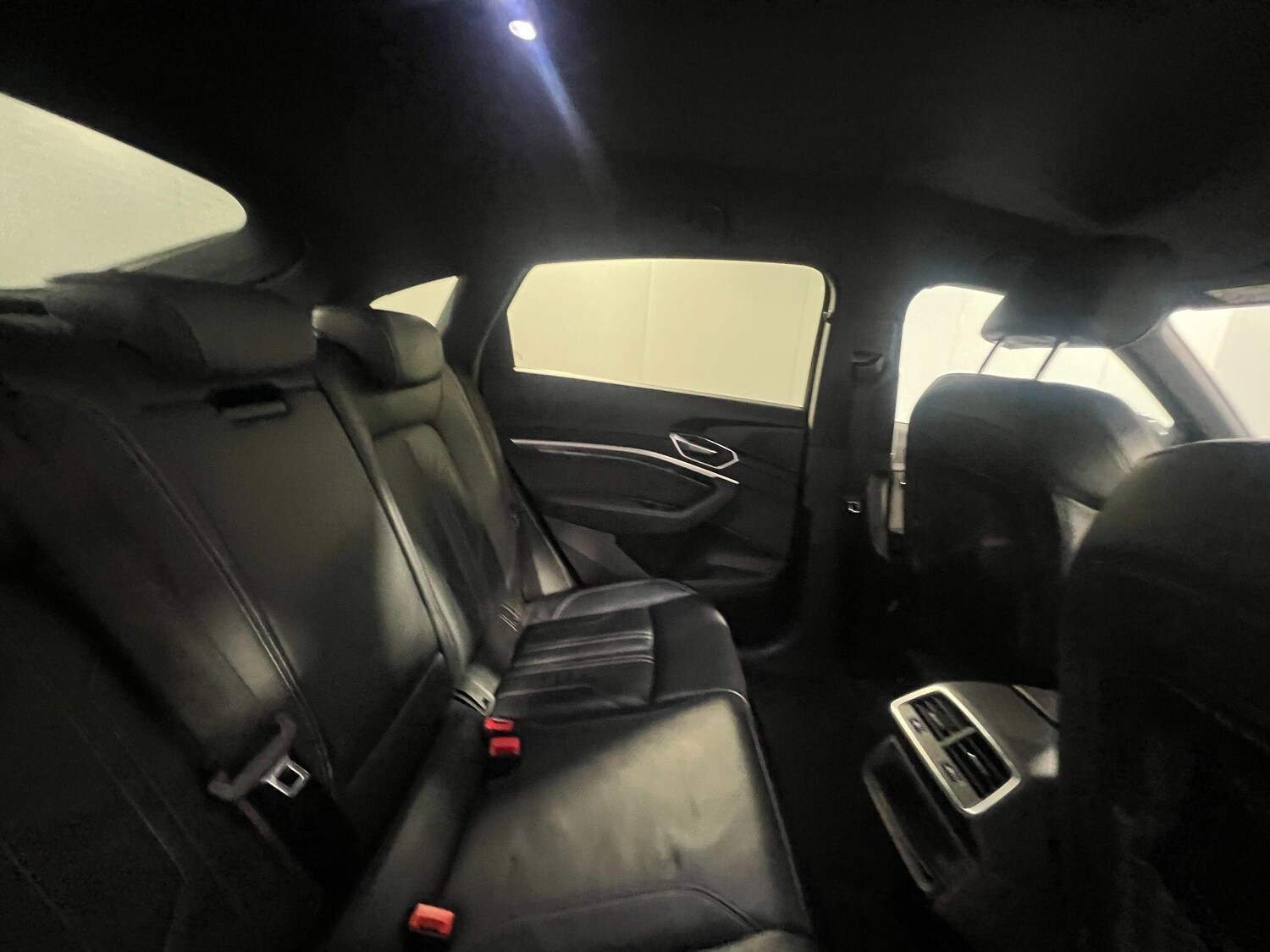 Used Audi e-tron 2022 for sale - 77839241: Photo 14