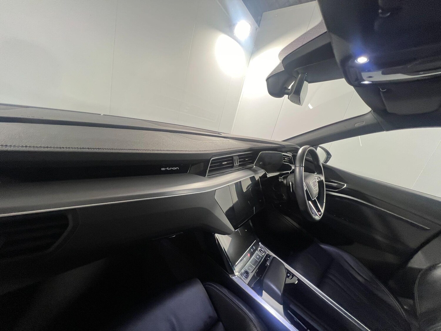 Used Audi e-tron 2022 for sale - 77839241: Photo 20