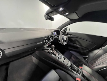 Used Audi TT 2021 for sale - 76200412: Photo 2