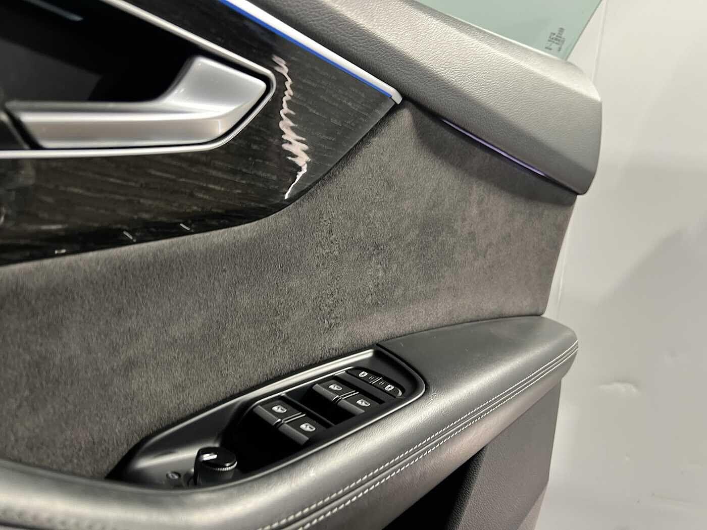 Used Audi SQ8 2021 for sale - 77279069: Photo 37