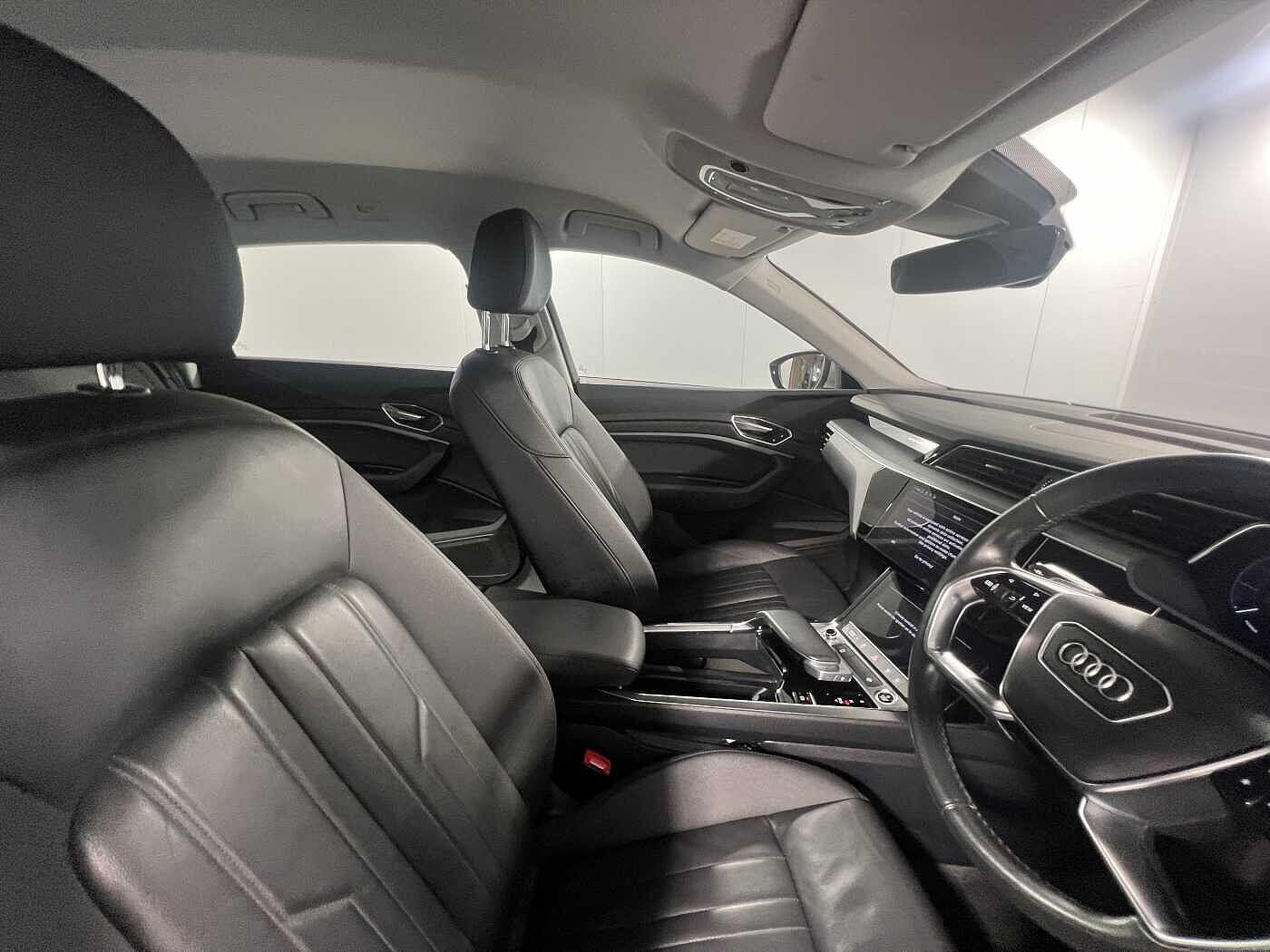 Used Audi e-tron 2021 for sale - 77266829: Photo 17