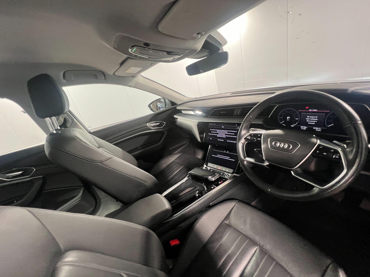 Used Audi e-tron 2021 for sale - 77266829: Photo 44