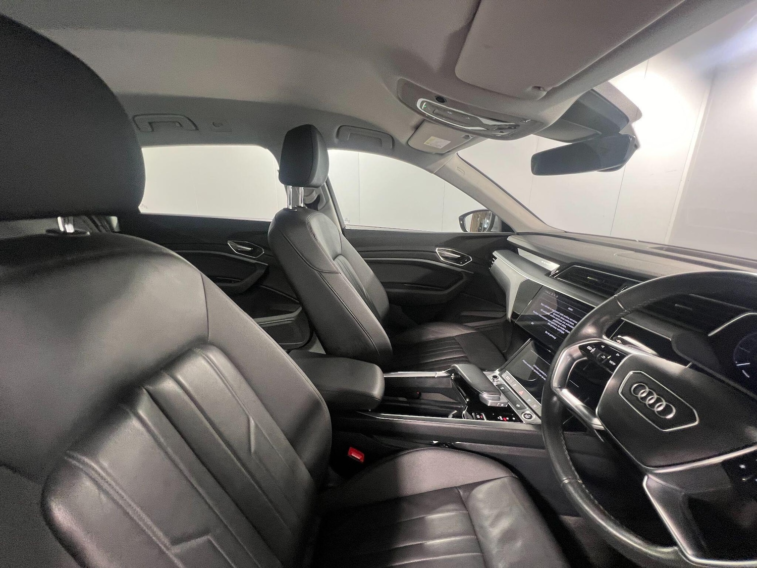 Used Audi e-tron 2021 for sale - 77266829: Photo 45