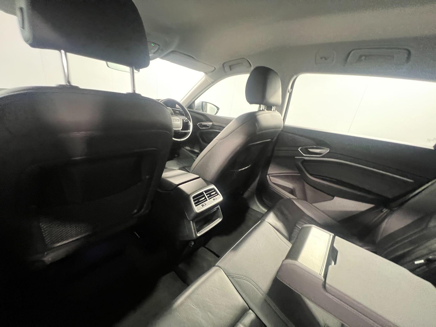 Used Audi e-tron 2021 for sale - 77266829: Photo 50