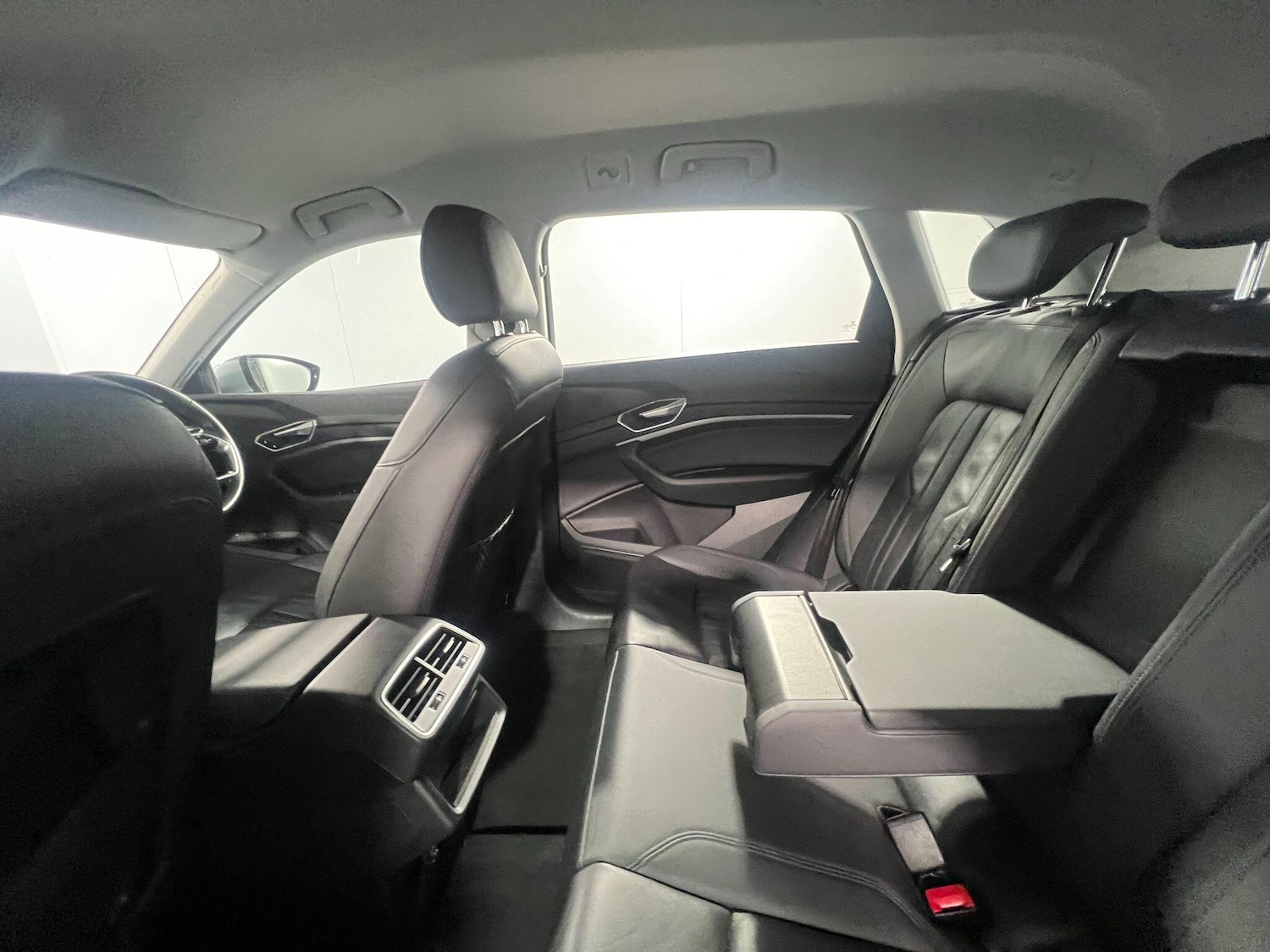 Used Audi e-tron 2021 for sale - 77266829: Photo 51