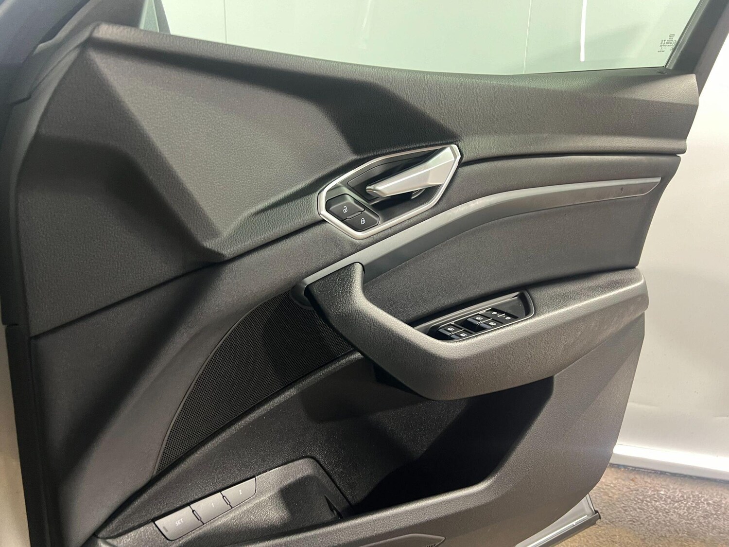 Used Audi e-tron 2021 for sale - 77266829: Photo 57